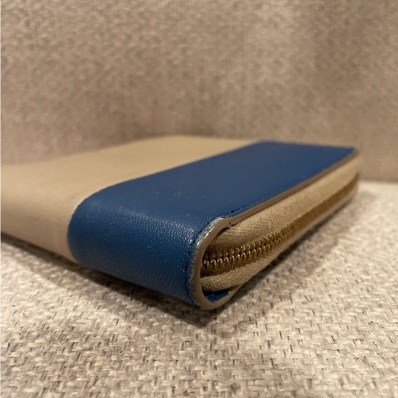 CELINE Leather Coin Pouch - Picture 4 of 13